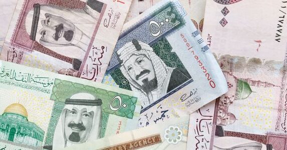 سعر الريال السعودي في عدن وحضرموت اليوم الاثنين 13 مارس 2023 أسعار الريال السعودي اليوم سعر الريال في السوق السوداء اليوم